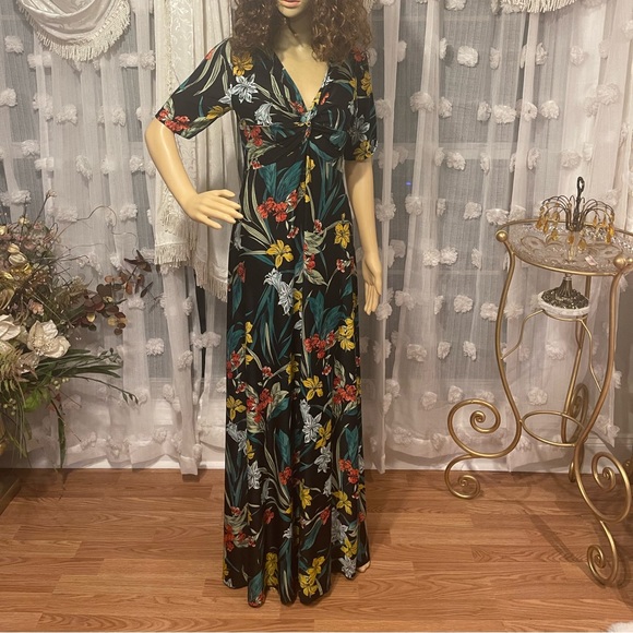 Zinzane Made in Brazil Maxi Dress - Picture 1 of 3